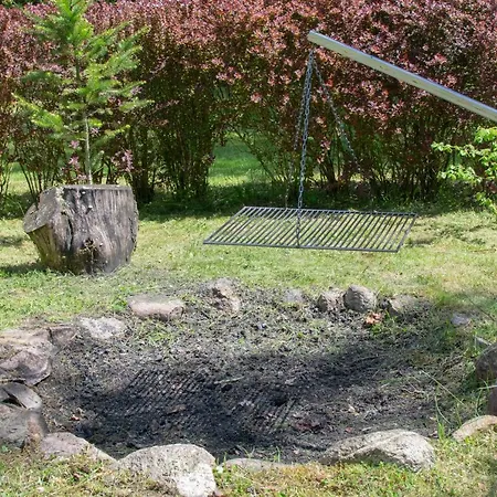 Nad Jeziorem Wsrod Lasow Nyaraló Lipnica